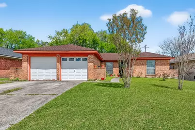 302 Windward Drive, League City, TX 77573 - Photo 1