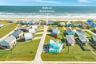 131 Point Lafitte Ct, Surfside Beach, TX 77541 - Photo 1
