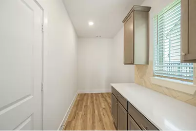 832 Sarasota Shore Drive, Katy, TX 77493 - Photo 15