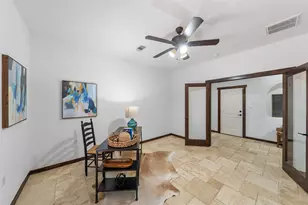 2601 Bevis St, Houston, TX 77008 - Photo 7
