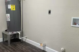 606 County Road 157, Alvin, TX 77511 - Photo 3