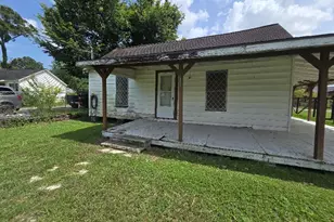 16722 Ave B, Channelview, TX 77530 - Photo 11