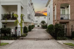 3929 Floyd St, Houston, TX 77007 - Photo 5