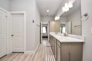 9017 Lonestar Creekbend Ln, Houston, TX 77080 - Photo 35