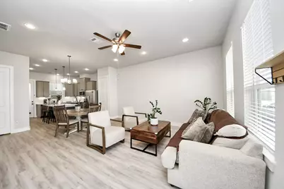 9017 Lonestar Creekbend Lane, Houston, TX 77080 - Photo 15