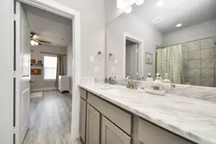 9017 Lonestar Creekbend Ln, Houston, TX 77080 - Photo 25