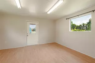 2094 S Robb St, Trinity, TX 75862 - Photo 9