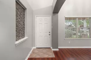 2605 Los Alamos Cir, Deer Park, TX 77536 - Photo 5
