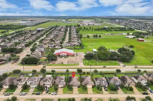 8706 Morning Dove Ln, Baytown, TX 77521 - Photo 7