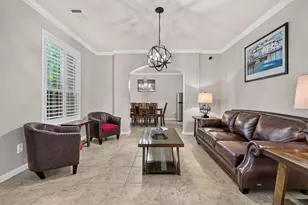 74 Oriel Oaks Cir, The Woodlands, TX 77382 - Photo 5