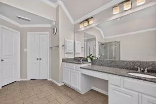 74 Oriel Oaks Cir, The Woodlands, TX 77382 - Photo 27