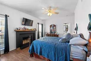 18809 Egret Bay Blvd, Webster, TX 77058 - Photo 9