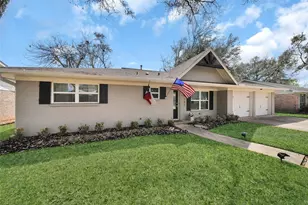 143 Bluebonnet St, Sugar Land, TX 77478 - Photo 3