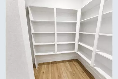 5921 Eastland Street, Houston, TX 77028 - Photo 5