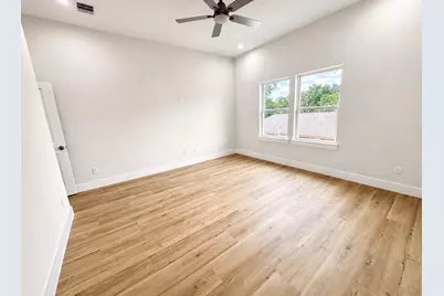 5921 Eastland Street, Houston, TX 77028 - Photo 15