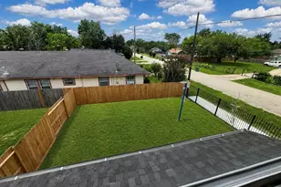 5921 Eastland St, Houston, TX 77028 - Photo 13