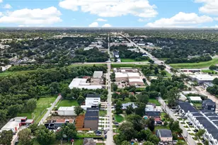 4824 Creekmont Dr, Houston, TX 77091 - Photo 11