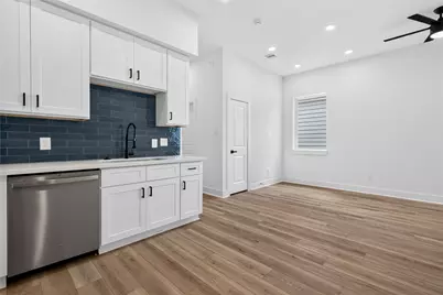 4824 Creekmont Drive #C-D, Houston, TX 77091 - Photo 19