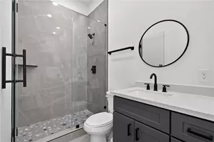 4824 Creekmont Dr, Houston, TX 77091 - Photo 37