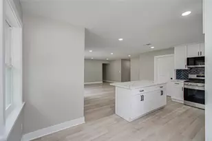 1105 Redberry Hill Rd, Baytown, TX 77521 - Photo 15