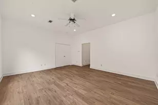 724 Ruthven St, Houston, TX 77019 - Photo 33