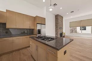 724 Ruthven St, Houston, TX 77019 - Photo 13