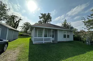 19112 County Rd 520A, Brazoria, TX 77422 - Photo 1