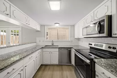 10011 Knoboak Drive #47, Houston, TX 77080 - Photo 5