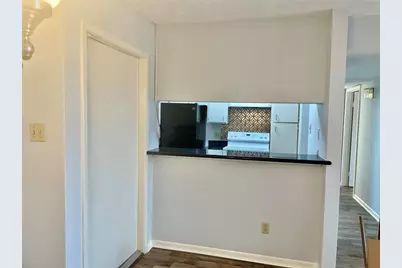 3025 Walnut Bend Lane #38, Houston, TX 77042 - Photo 5