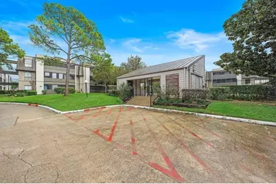 3025 Walnut Bend Lane #38, Houston, TX 77042 - Photo 15