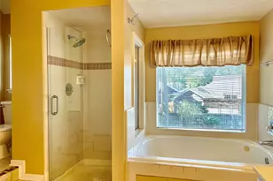 14322 Village Birch St, Houston, TX 77062 - Photo 19