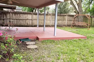 14322 Village Birch St, Houston, TX 77062 - Photo 31