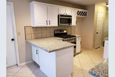 14322 Village Birch Street, Houston, TX 77062 - Photo 7