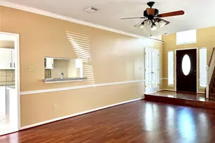 14322 Village Birch St, Houston, TX 77062 - Photo 5