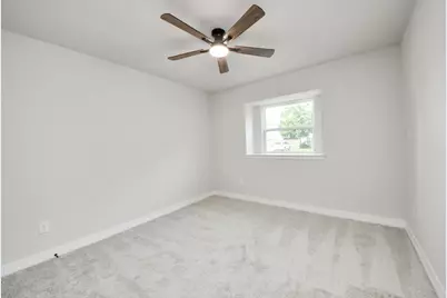 4311 Goldfinch Street, Houston, TX 77035 - Photo 7