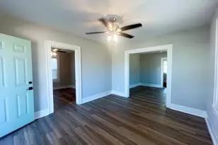 3206 Kentucky St, Houston, TX 77026 - Photo 5