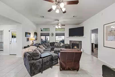 2910 Apache Street, League City, TX 77573 - Photo 11