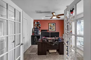 2910 Apache St, League City, TX 77573 - Photo 9