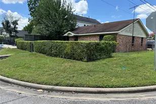 4511 Chapman St, Houston, TX 77009 - Photo 3