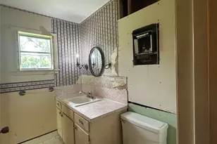 112 Raven St, Clute, TX 77531 - Photo 15