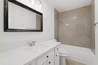 2010 Stoney Brook Drive #1, Houston, TX 77063 - Photo 15