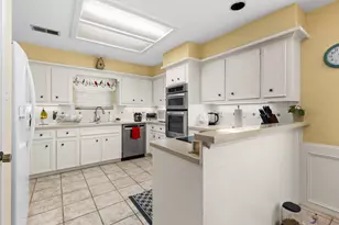 5602 Fountainbridge Ln, Houston, TX 77069 - Photo 9