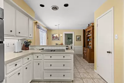 5602 Fountainbridge Lane, Houston, TX 77069 - Photo 7