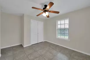 163 S Bend Ct, Willis, TX 77378 - Photo 25