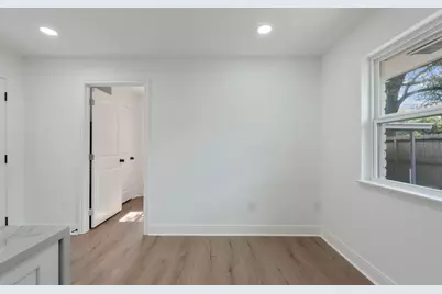 5443 Willowbend Boulevard, Houston, TX 77096 - Photo 25