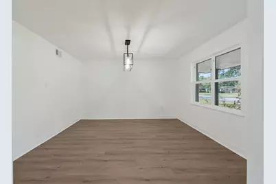 5443 Willowbend Boulevard, Houston, TX 77096 - Photo 17