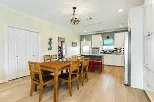 4710 Bayshore Dr, Freeport, TX 77541 - Photo 5