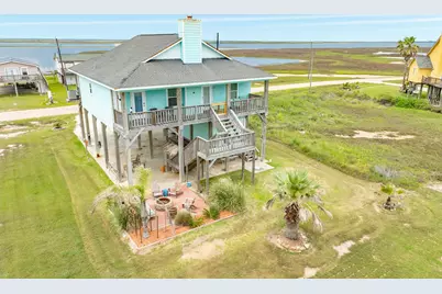 4710 Bayshore Drive, Freeport, TX 77541 - Photo 1