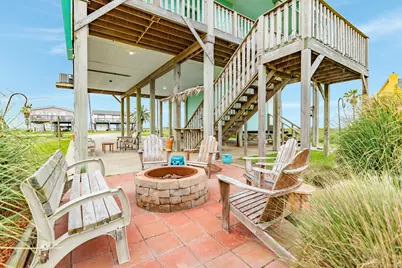 4710 Bayshore Drive, Freeport, TX 77541 - Photo 21