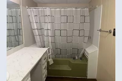 13122 S Lee Shore Drive, Willis, TX 77318 - Photo 11